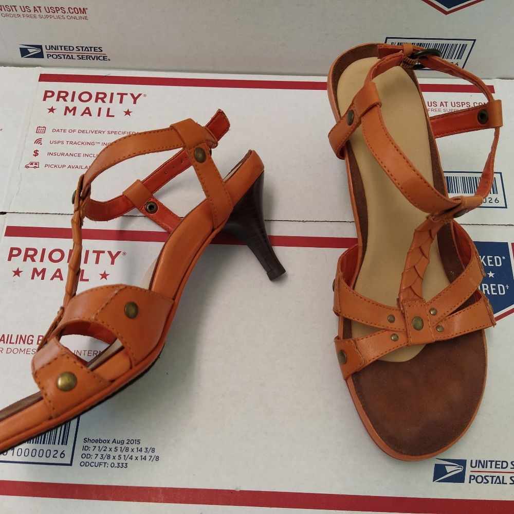 Aerosoles Brown Leather Heels Sandals 8B